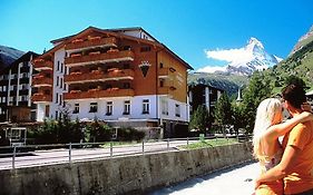 Alpine Hotel Perren  3*